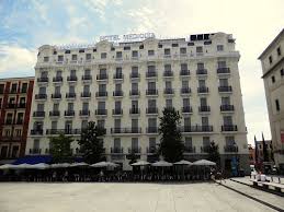 Hotel Mediodia pintado con silicato